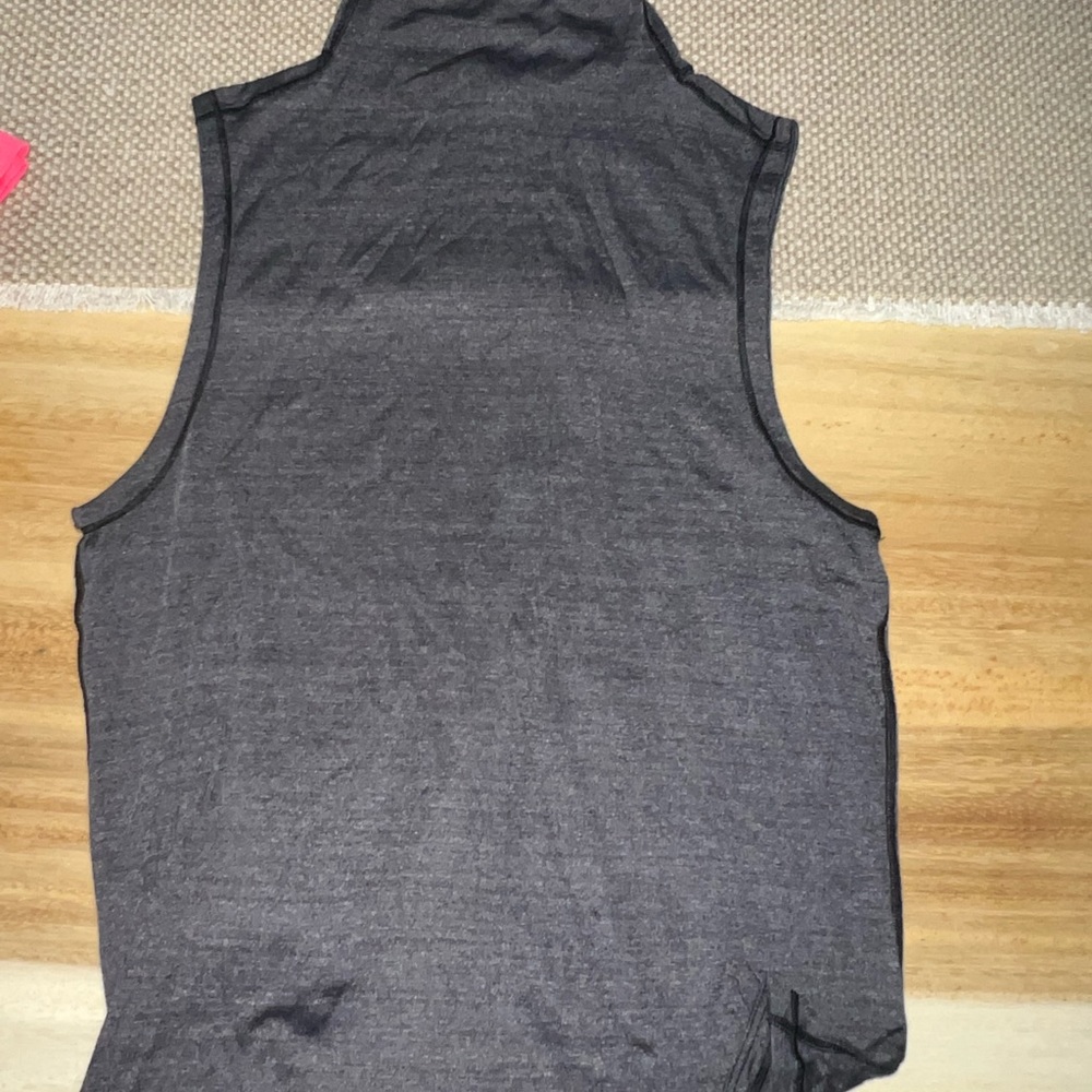 Lululemon shirt